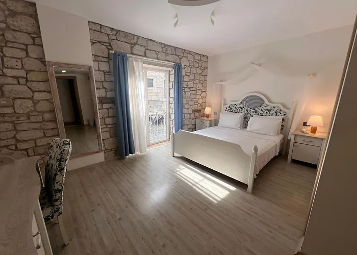 Mavi Konak Butik Otel