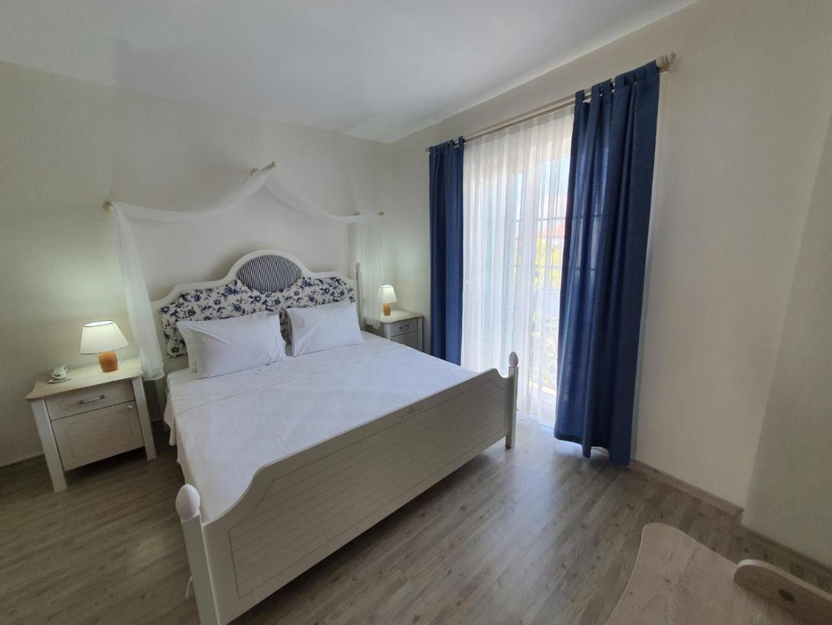 Mavi Hotel