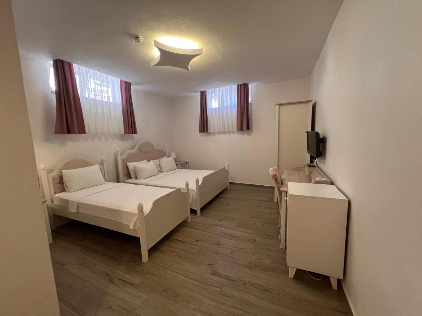 Mavi Hotel