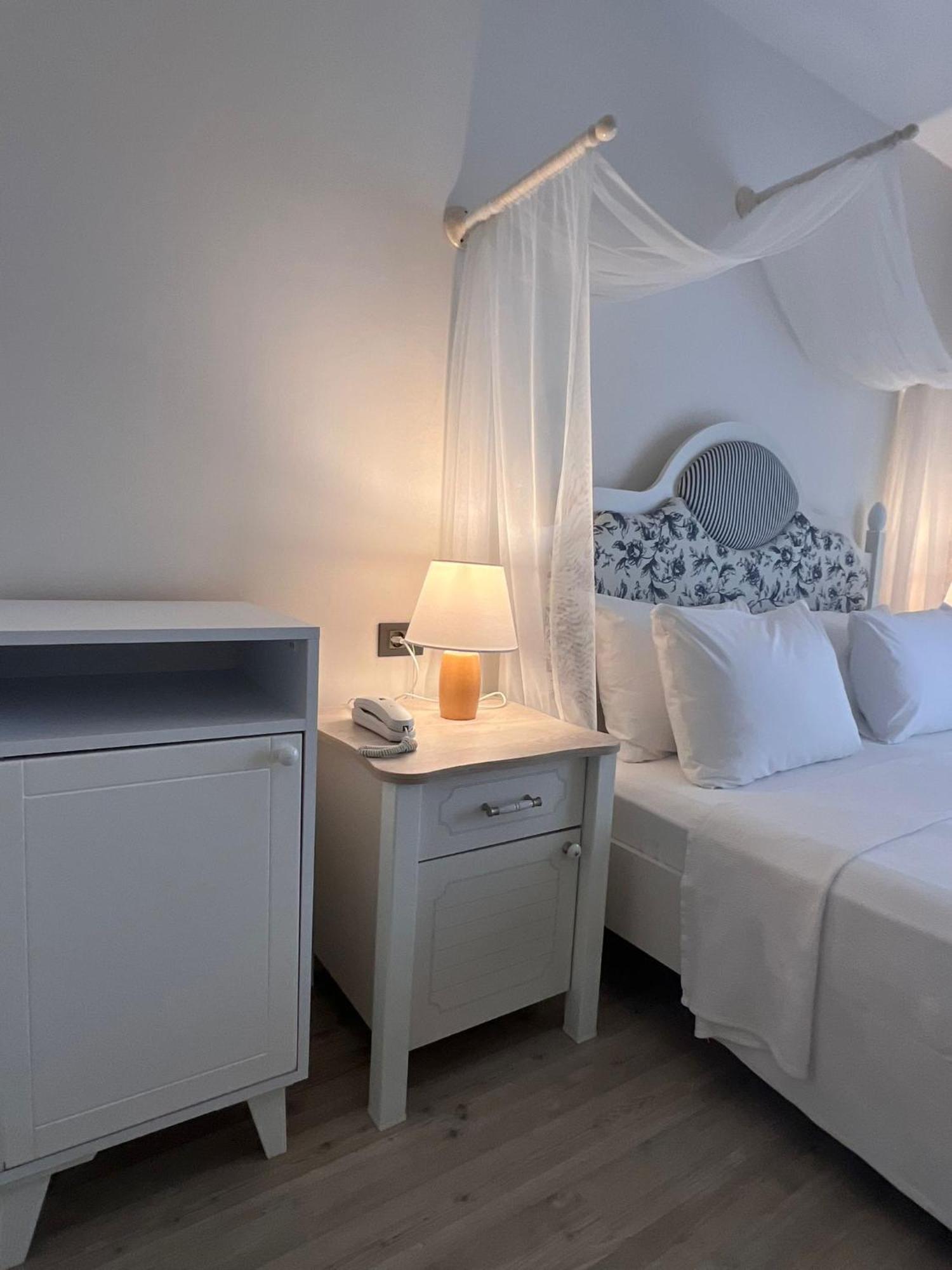 Mavi Hotel *
